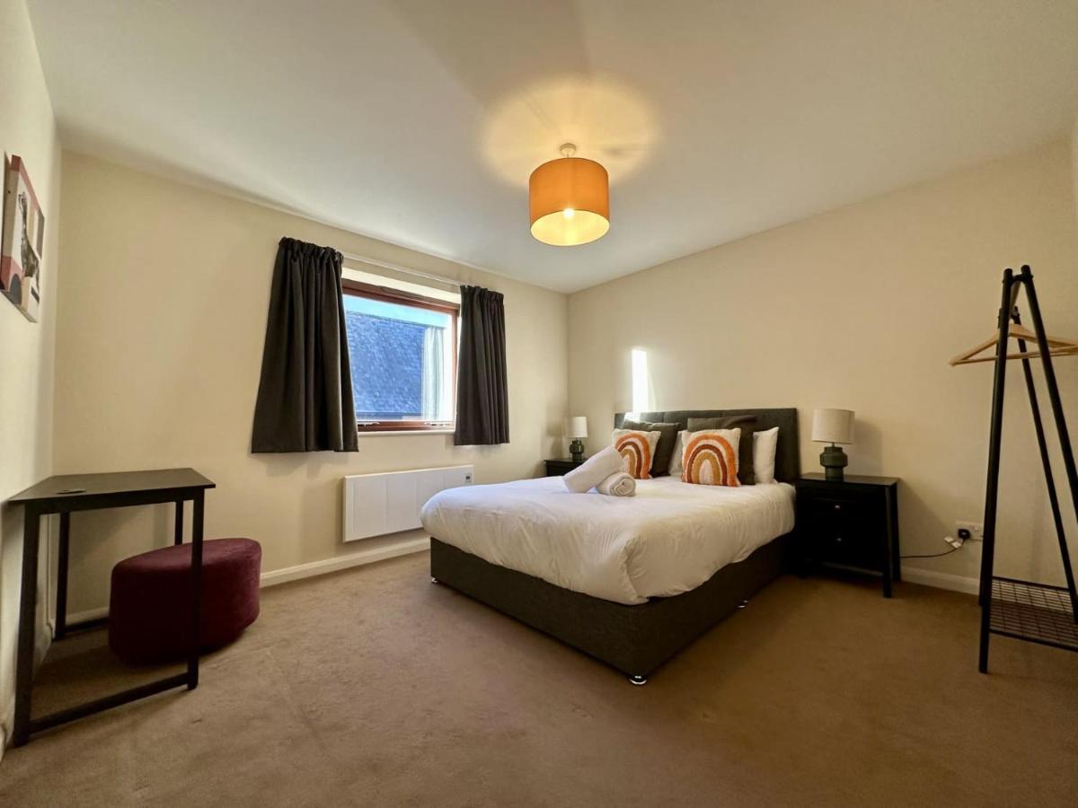 Super Apartment Next To Bicester Village Sleeps 4 ภายนอก รูปภาพ