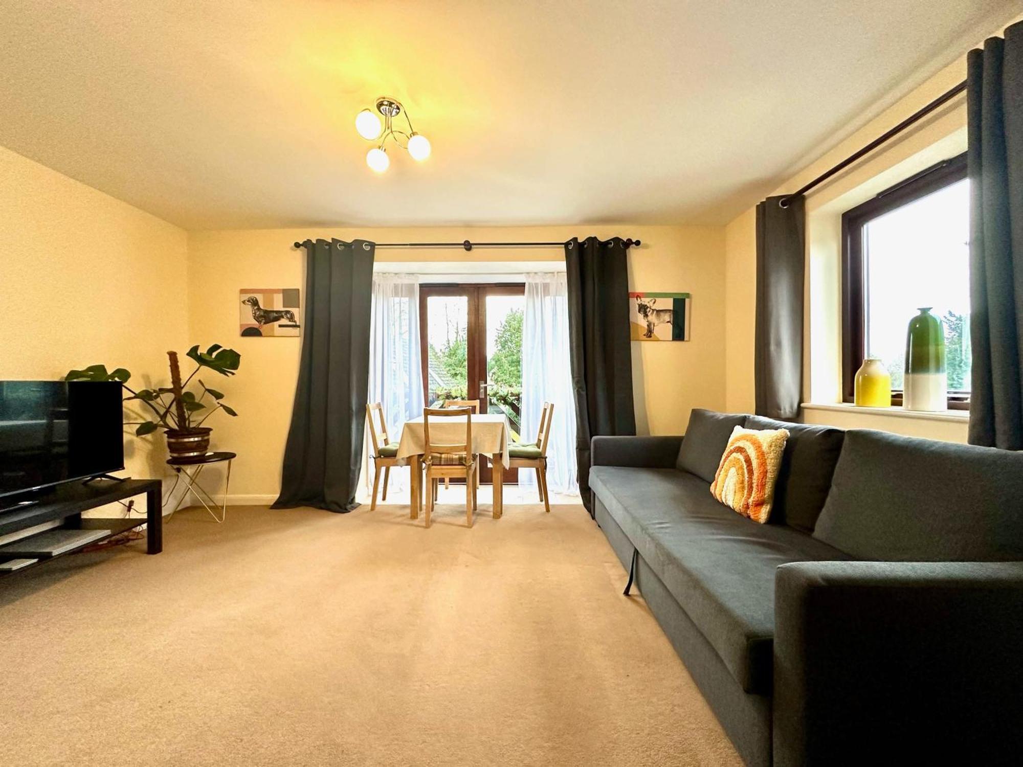 Super Apartment Next To Bicester Village Sleeps 4 ภายนอก รูปภาพ
